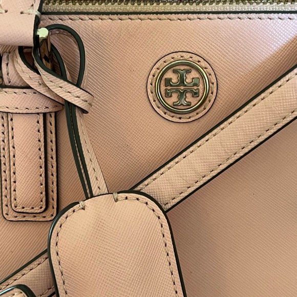 Tory Burch Robinson double zip bag - Picture 4 of 16